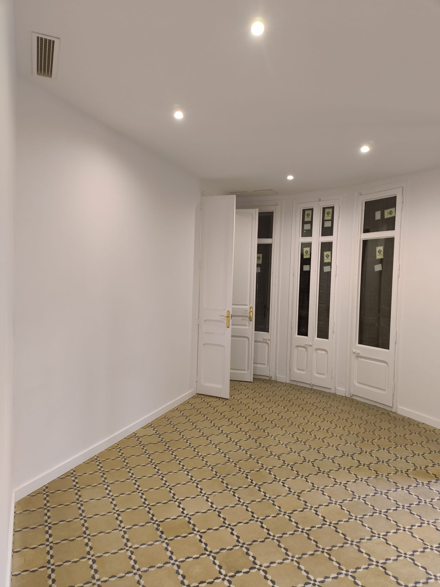 Proyecto de reforma integral Passeig Sant Joan - Grup Noucat